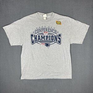 NFL Men's Grey T-shirt